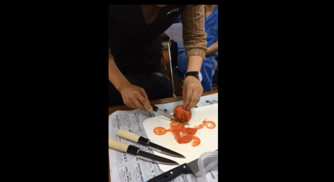 超ステンレス　シリコロイ牛刀・包丁　試し切り