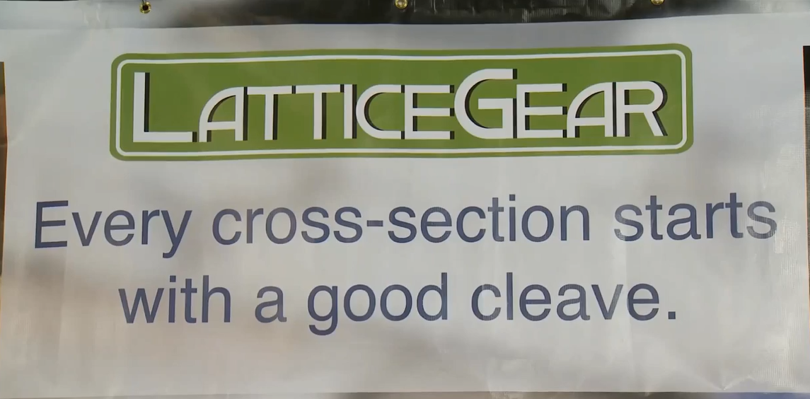 ﾊｲｿﾙ㈱　LatticeAx